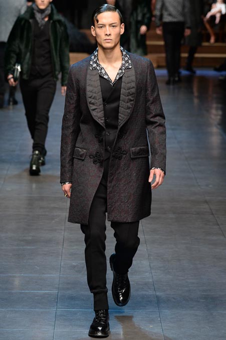 Модель 44 из мужской коллекции Dolce & Gabbana осень-зима 2015-2016